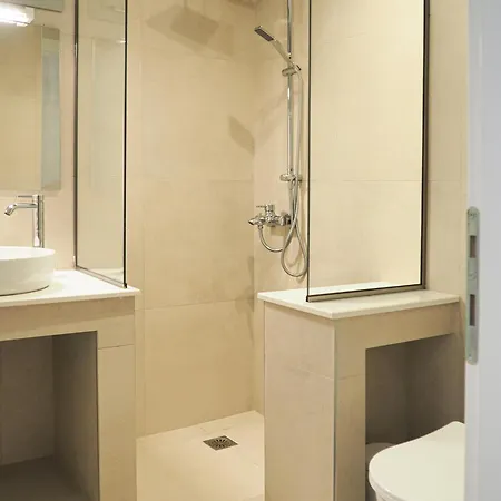 Trinity Urban Residences Plumeria Rhodes City