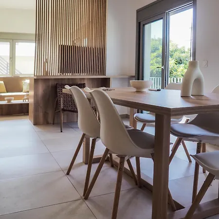 Appartement Trinity Urban Residences Plumeria Rhodes City